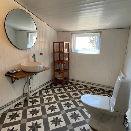 Skokkelvika Gard בית נופש Vestvagoy