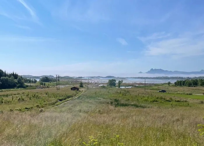 Skokkelvika Gard * Vestvagoy